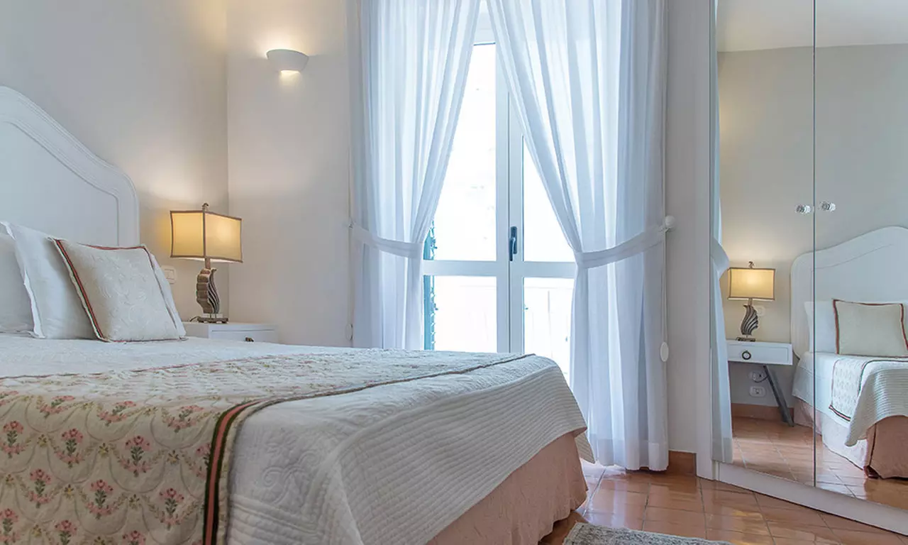 Costiera Amalfitana 4*: camera Classic con trattamento a scelta e Spa