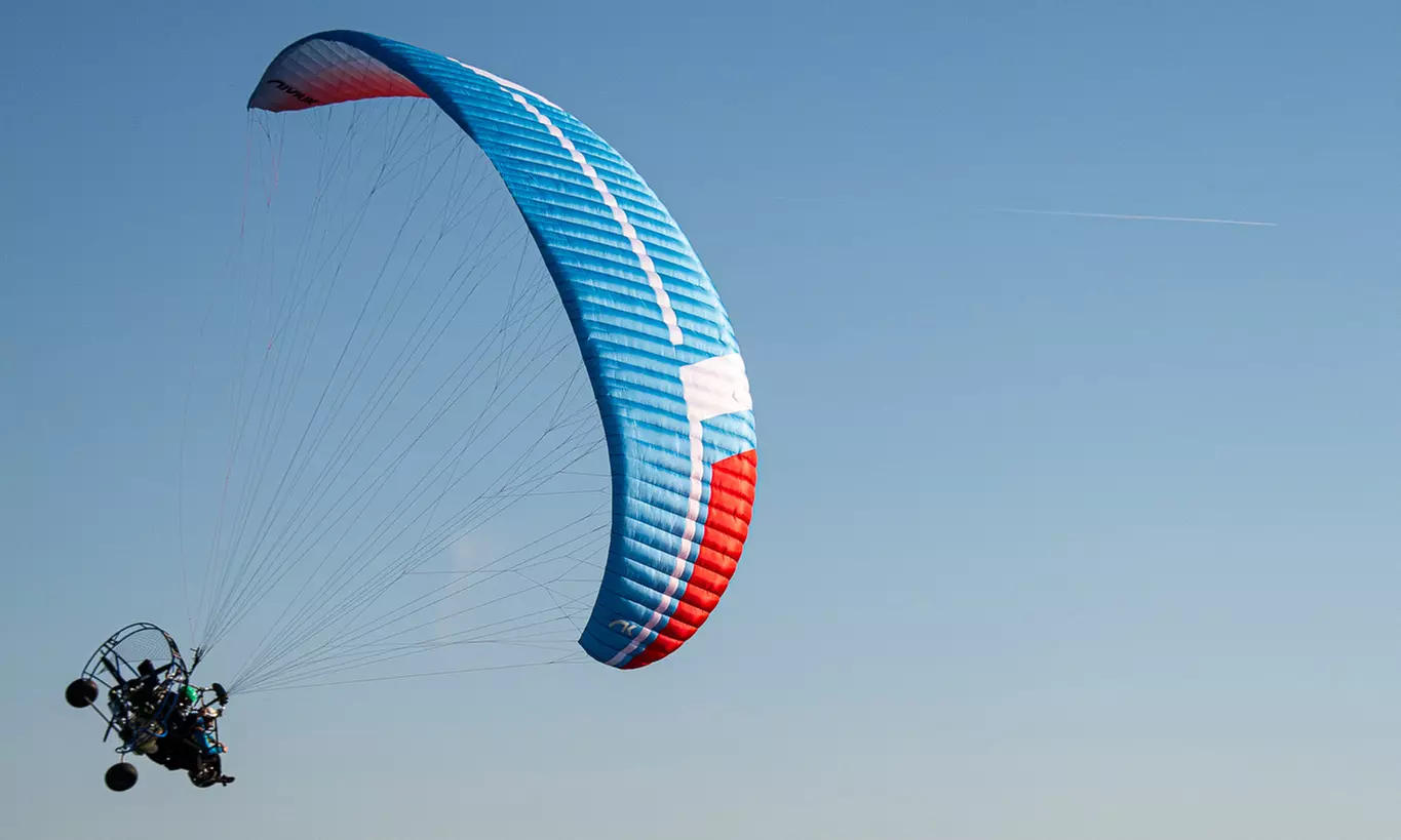 Vuelo en paramotor de 20 minutos para 1 o 2 personas con fotos