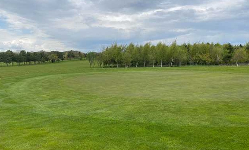 Image 6: 18 Hole Round of Golf for 2 with Range Tokens