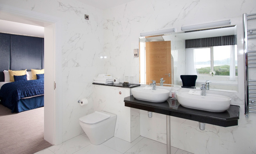 Image 6: Co. Donegal: 4* 2-or 3-Night Stay with Breakfast