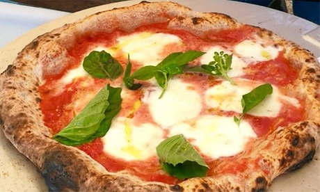 Menu pizza alla carta con antipasto, dolce e birra al ristorante Bruner Pizza e Gourmet (sconto fino a 58%)