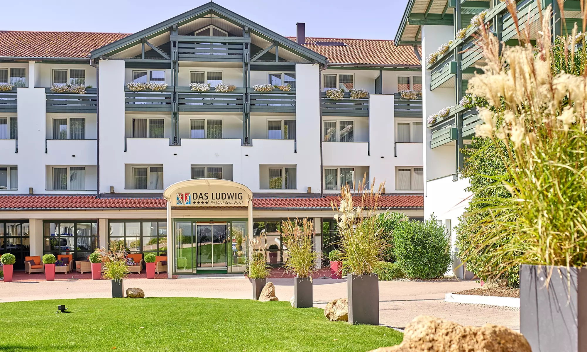 Bad Griesbach: 2 oder 6 Nächte mit Halbpension und 1x Spa-Gutschein im 4,5* Hotel Das Ludwig - Primary Image