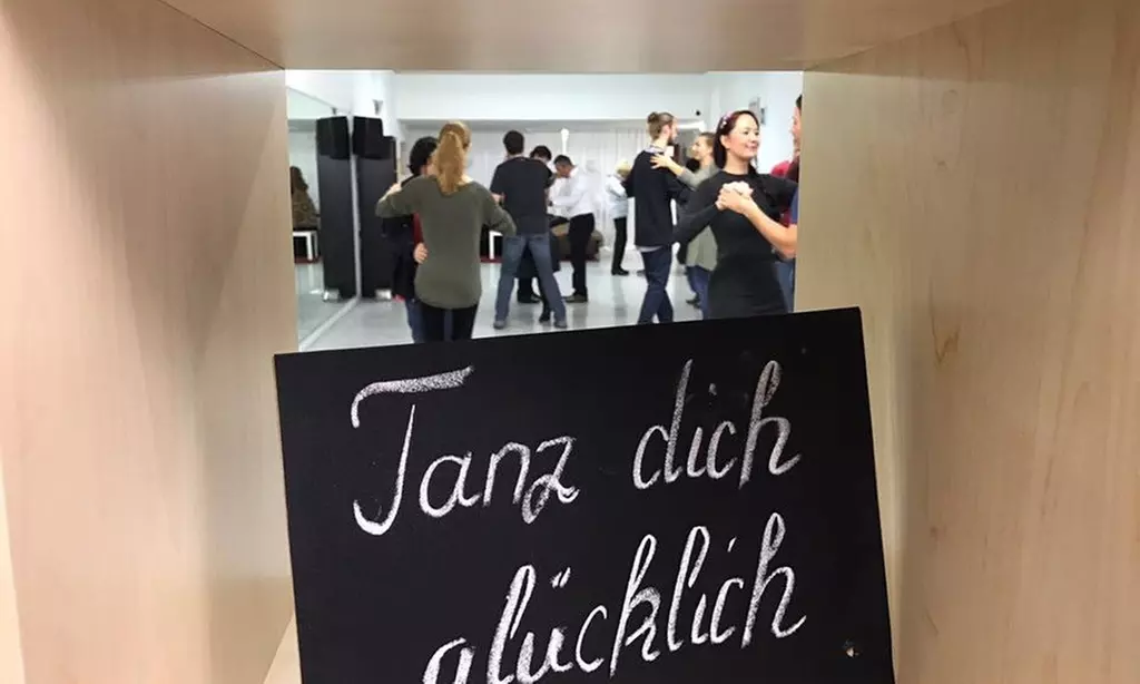 Bis zu 51% Rabatt auf den Tanzkurs – Salsa bei Tanzstudio Palladium
