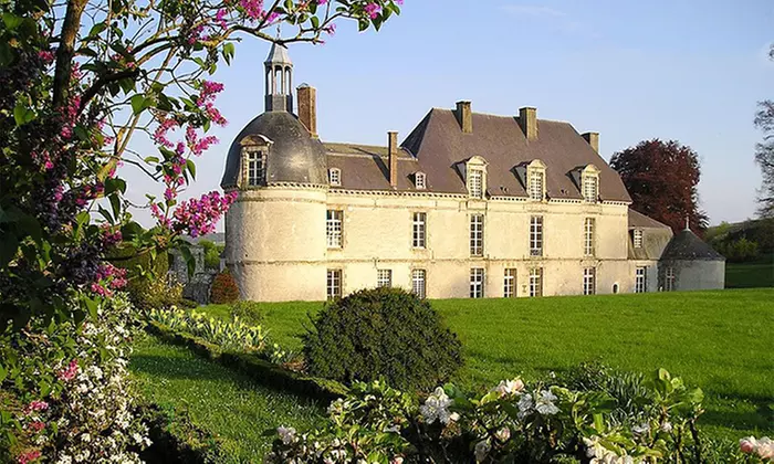 Champagne : chambre Orangerie ou Privilège avec option pdj, spa et dîner pour 2 au Château d’Etoges - Primary Image
