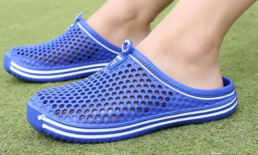 Image 11: Summer Unisex Slippers