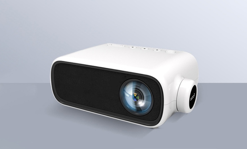 Image 5: YG280 Mini Portable LED Micro Projector