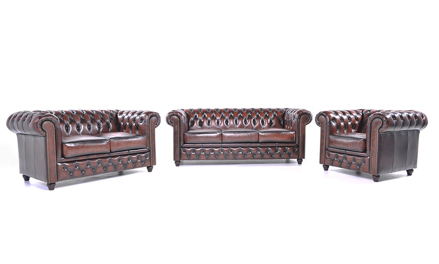 Image 58: Sofas Chesterfield en cuir authentiques 