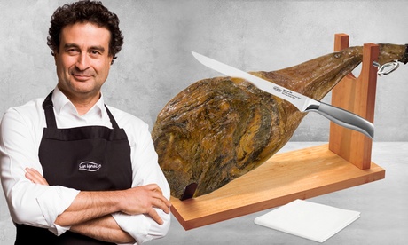 Tagliere in legno con viti per il fissaggio del prosciutto e coltello San Ignacio