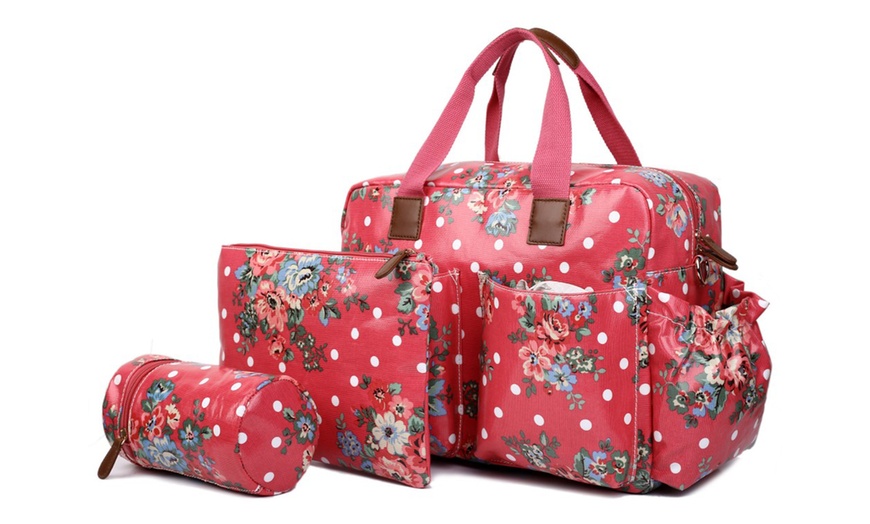 Image 12: Travel Baby Bag Set