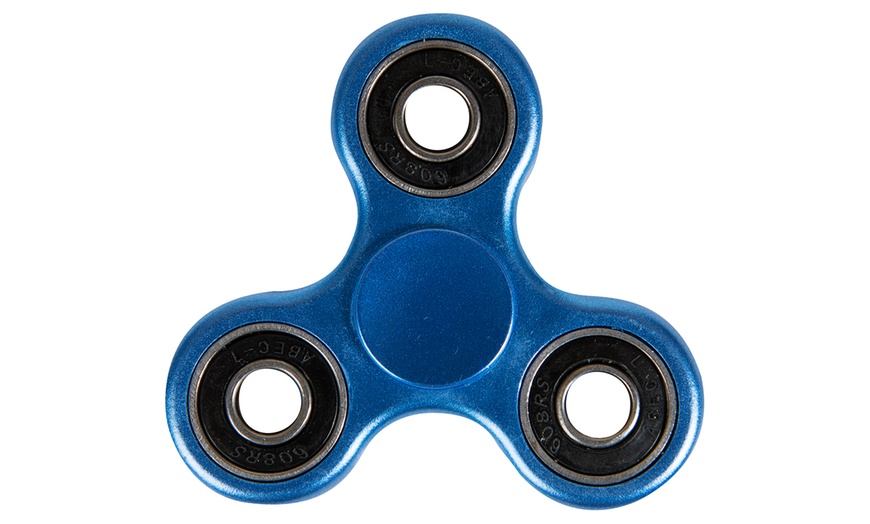 Image 7: Three Freestyle Fidget Finger Spinners