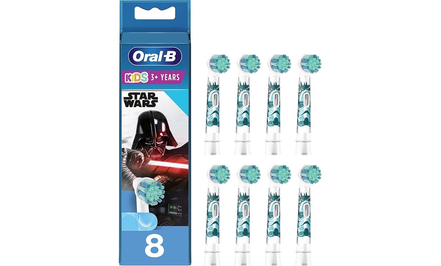 Image 22: Elektrische tandenborstel en opzetborstels naar keuze van Oral-B