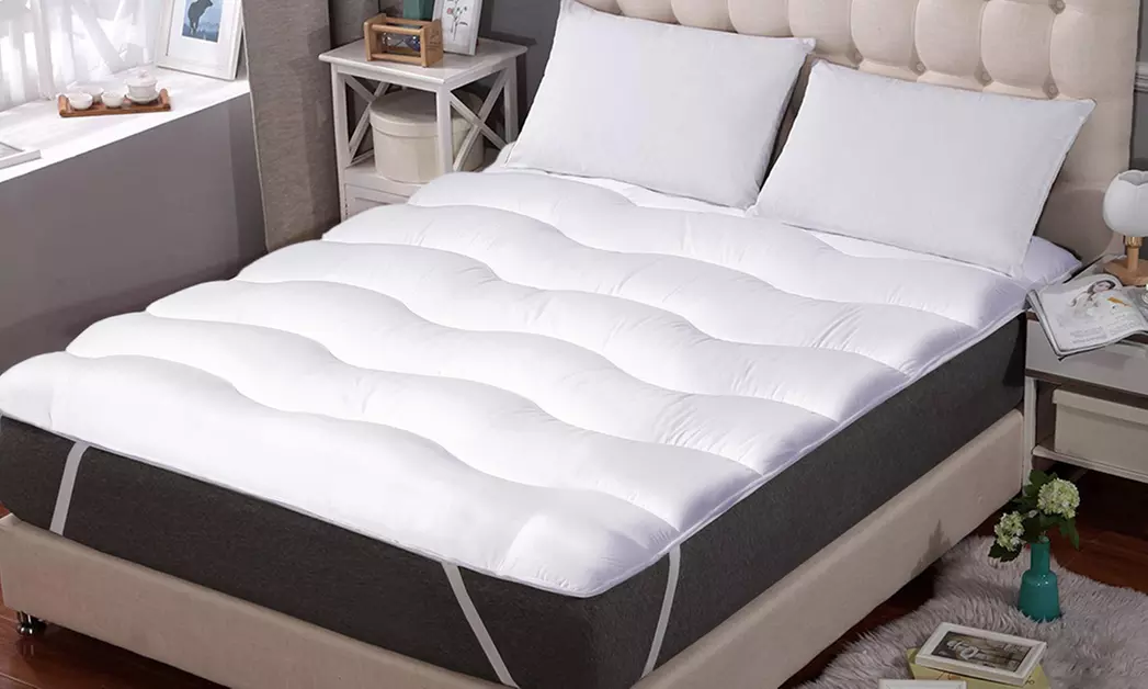 Sobrecolchón de microfibra Nuage, proporciona un confort extra suave y afelpado al colchón, Sampur - Primary Image