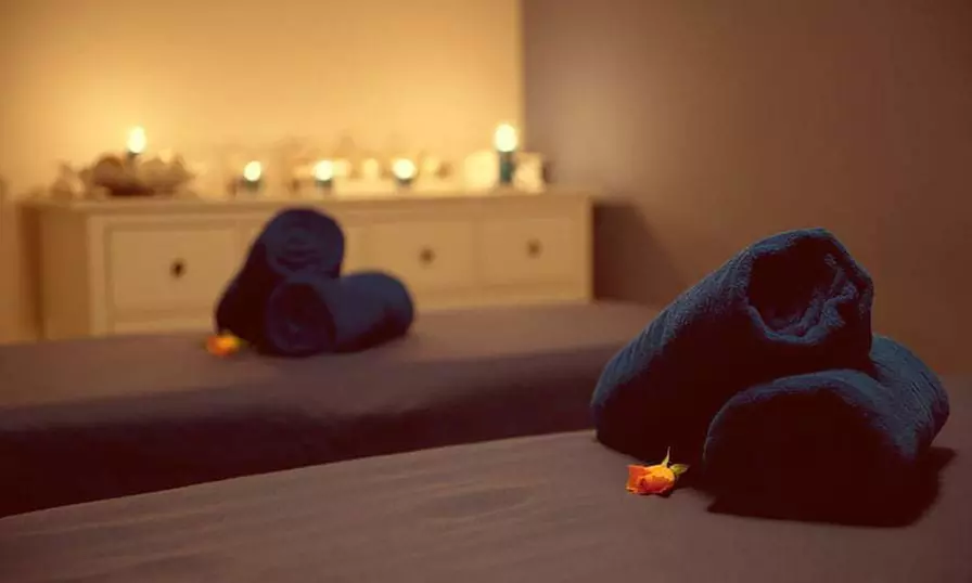 Do 45% zniżki na Endermologia w Salon kosmetyczny Klinika Urody i Spa