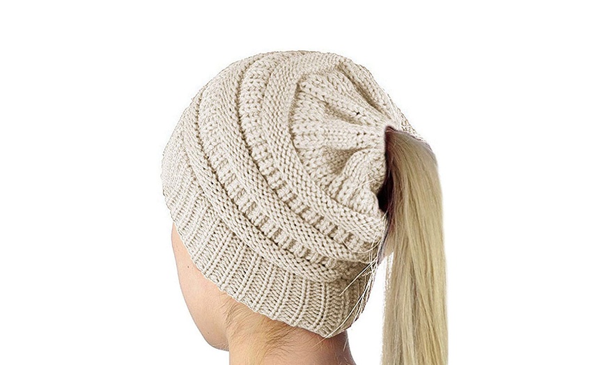 Image 5: Gorro de punto para coleta