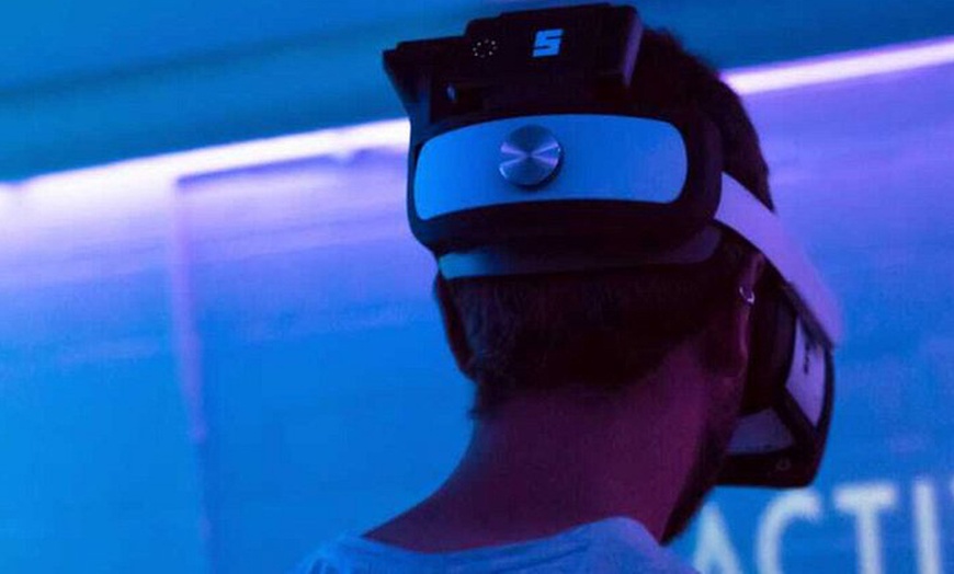 Image 2: Virtual Reality Gaming in an Open Play Arena or Private Arena