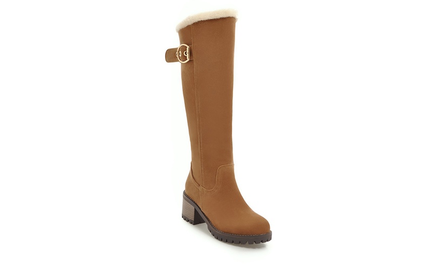 Image 10: Women's Warm Tall Shaft Boots 