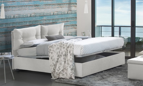 Letto Giulia in tessuto disponibile con o senza materasso in 4 misure e 3 colori