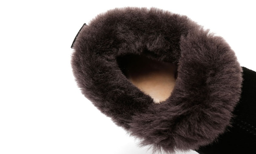 Image 10: Daley UGG Slippers FREE SHIPPING