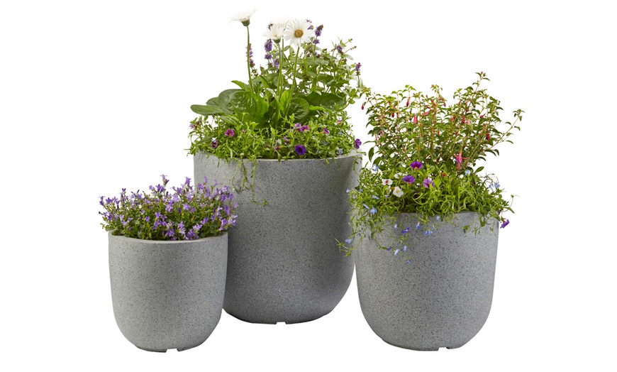 Image 2: Textured Fibre Clay Planters Set