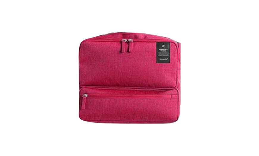 Image 3: Multi-Compartment Travel Bag