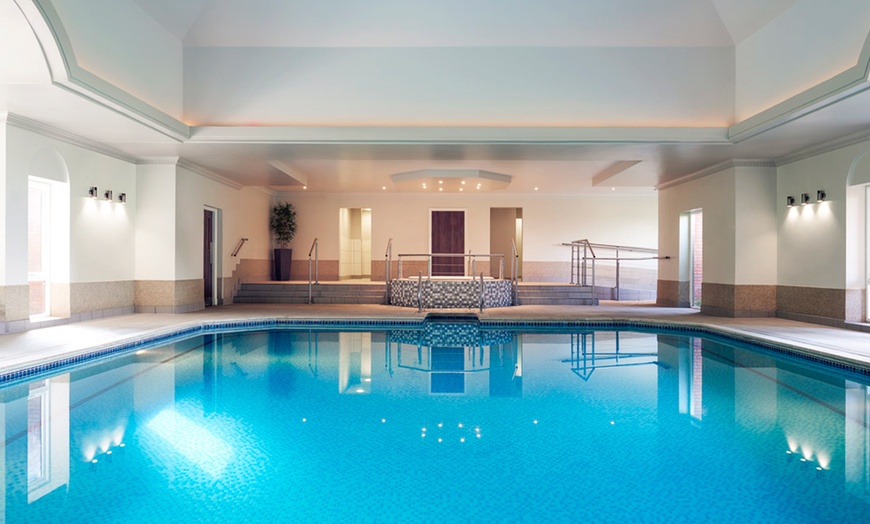 Image 1: Shropshire Spa Break: 4* Double Room Stay with Breakfast and Dinner