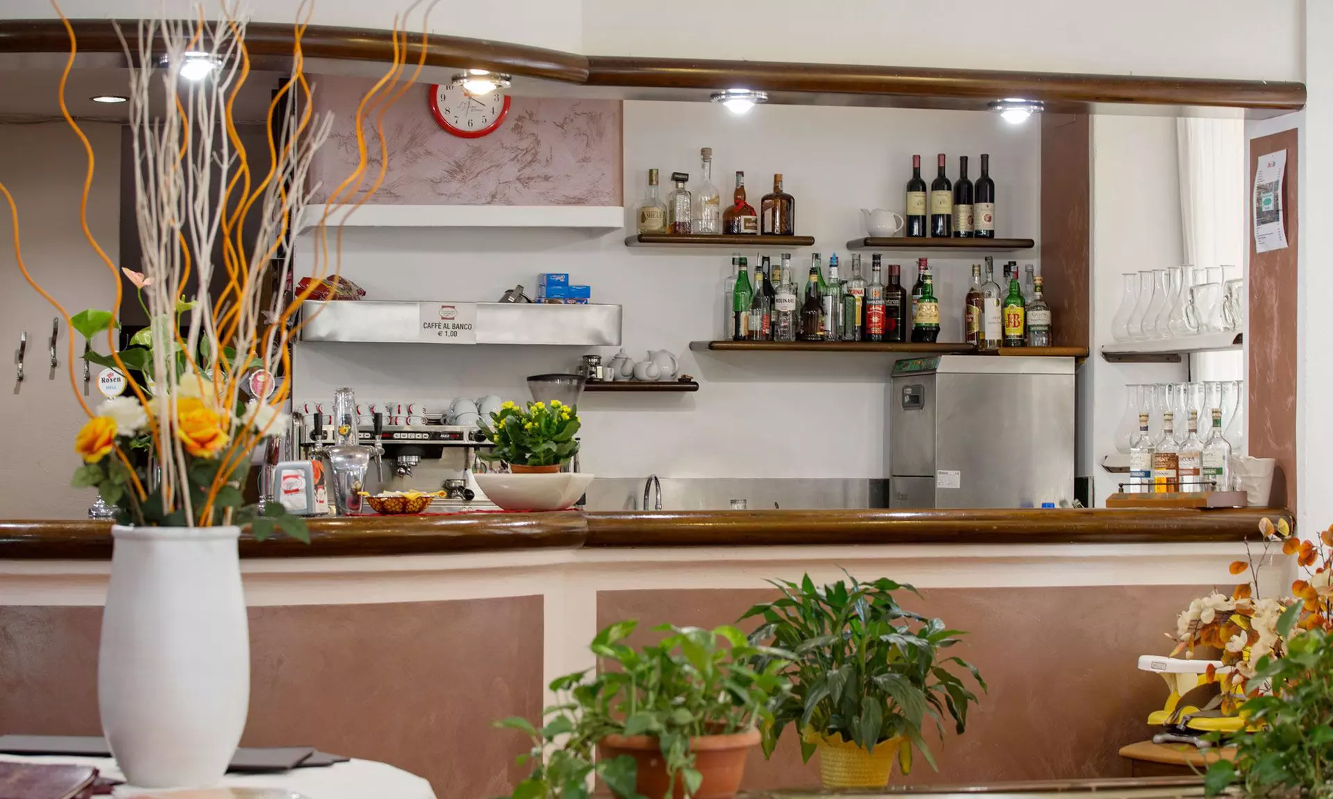 Costa Volpino: 1 notte con colazione o mezza pensione e Spa