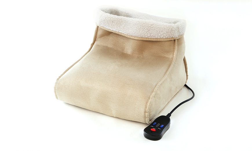 Image 2: Foot Warmer and Massager