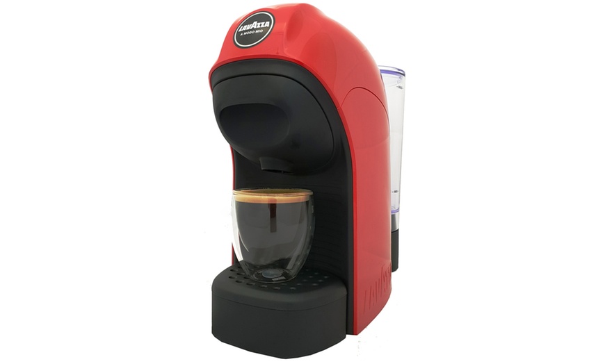 Image 5: Lavazza Tiny Coffee Machine