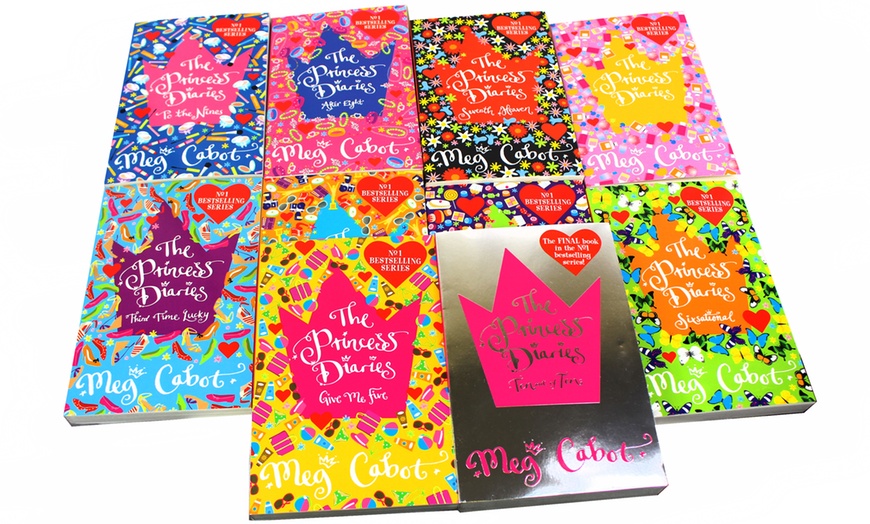 Image 2: 10 The Princess Diaries Books