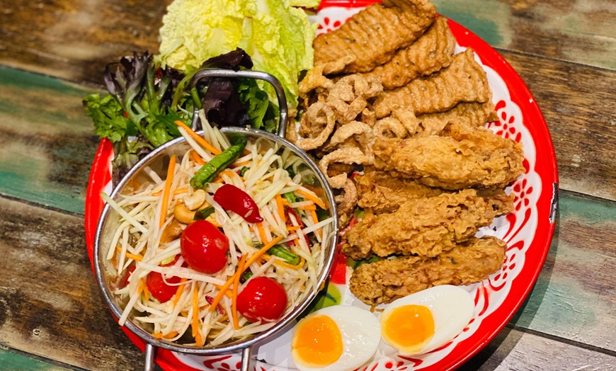 Image 2: Thai Platter with Beer for Two