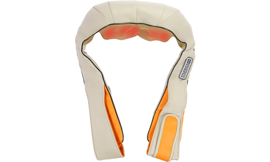 Image 7: Neck and Shoulder Massaging Tool