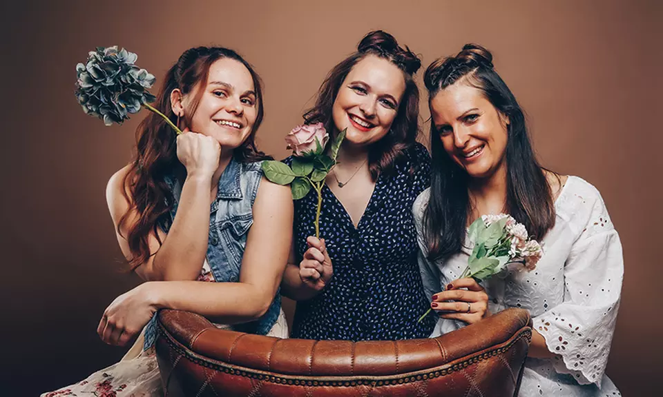 60 Min. Freunde Fotoshooting inkl. 2-5 Bildern + Geschenk