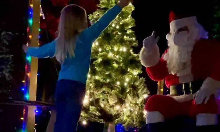 Country Christmas at HarvestMoon Fun Farm - Holiday Family Fun