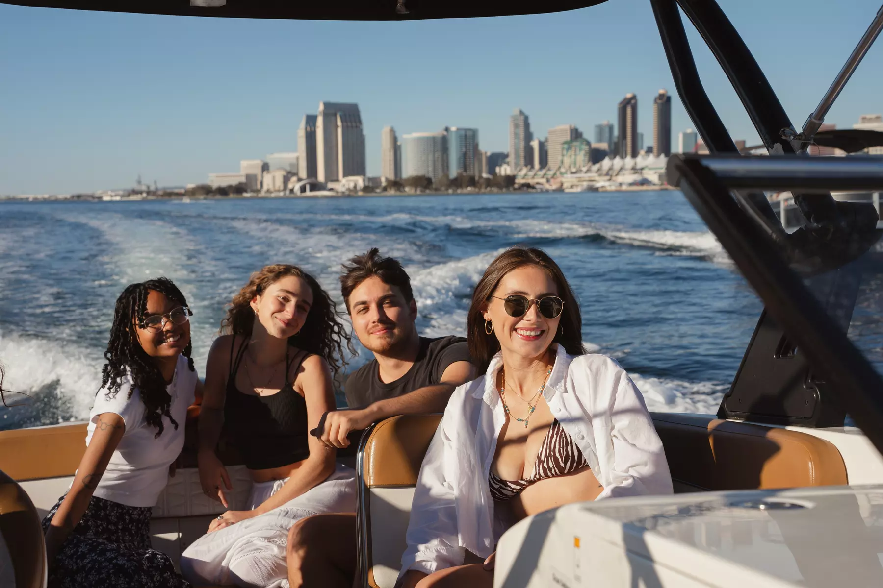 1 or 2-Hour Speed Boat Rental for Adrenaline Packed Fun!