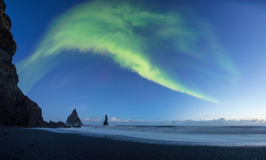 Image 3: ✈ Iceland : 2 Nights with Hotel Stay & Flights