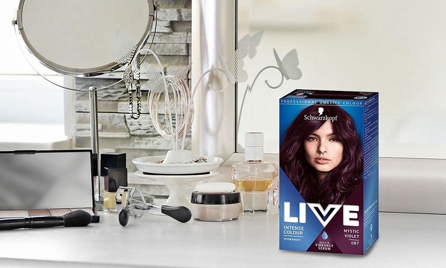 Image 11: 1 ou 2 boîtes de teinture cheveux "Live Intense Colour" de Schwarzkopf