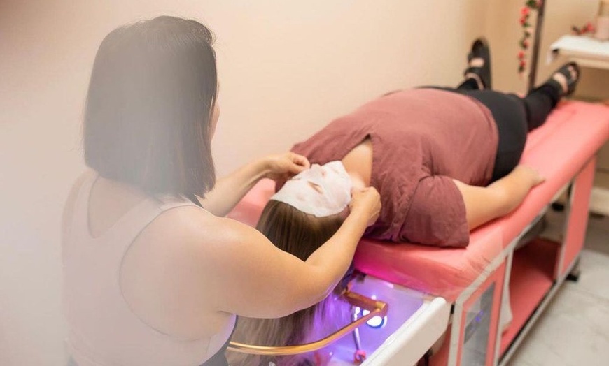 Image 5: Pampering Packages (Foot Massage, Head Spa, Facial) for One and Two 