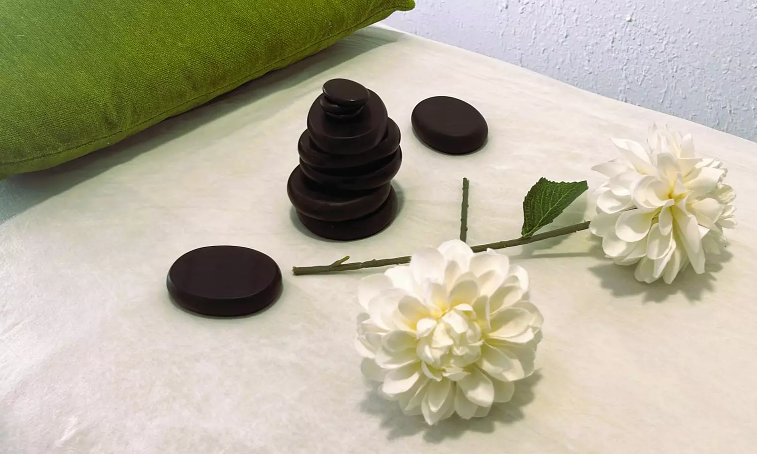 Dosis de bienestar en el centro de Málaga: masaje relajante a elegir