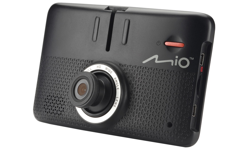 Image 3: MIO GPS with Integrated Dash Cam
