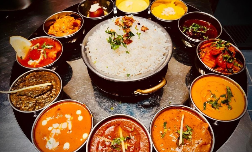 Image 2: Indische Aromenreise: Indisches 3-Gänge-Menü für 1, 2 oder 4 Personen