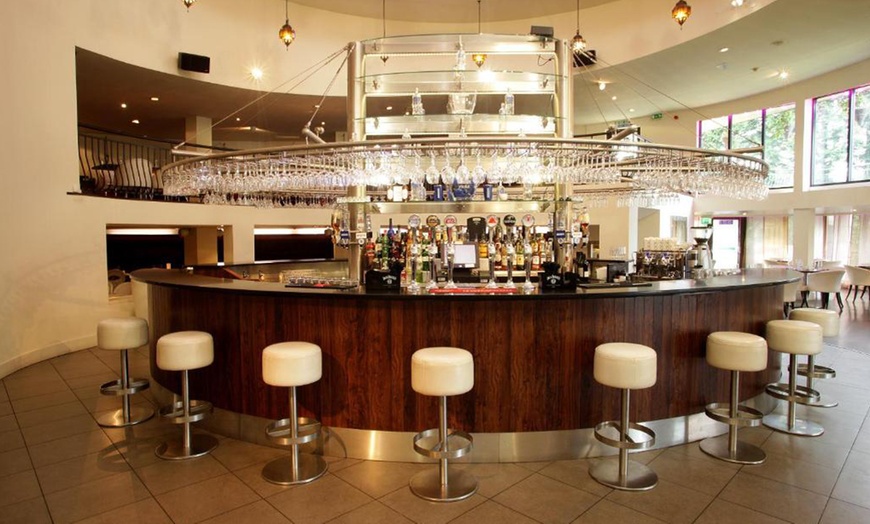 Image 3: 4* Derry: Double Room Stay with Breakfast and a Glass of Prosecco