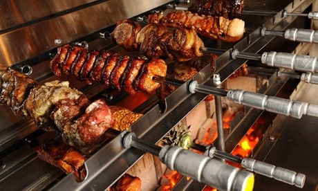 Menu Churrasco illimitato con 10 tipi di carne con calice di vino per 2 persone presso Restaurant Bue Nero churrascheria