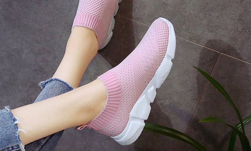 Image 10: Knitted stretch slip on trainers