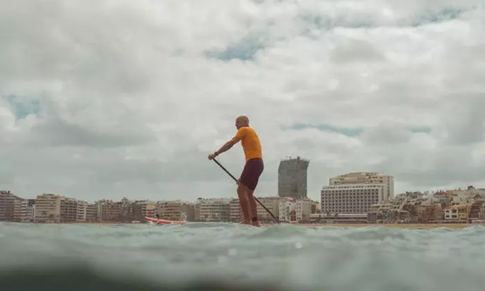 Clase de paddlesurf de 90 minutos para 1 o 2 personas