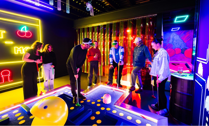 Image 3: Experience wild and thrilling indoor golf w/ wicked cocktails and food