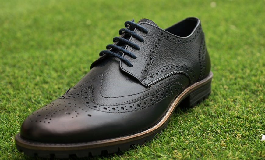 Image 3: Men's Leather Chunky Brogues