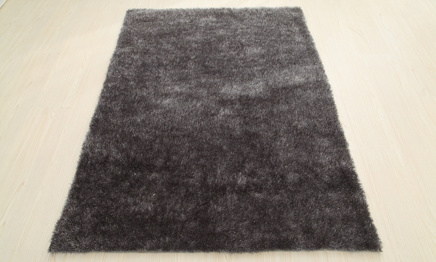 Image 37: Alfombra de pelo 