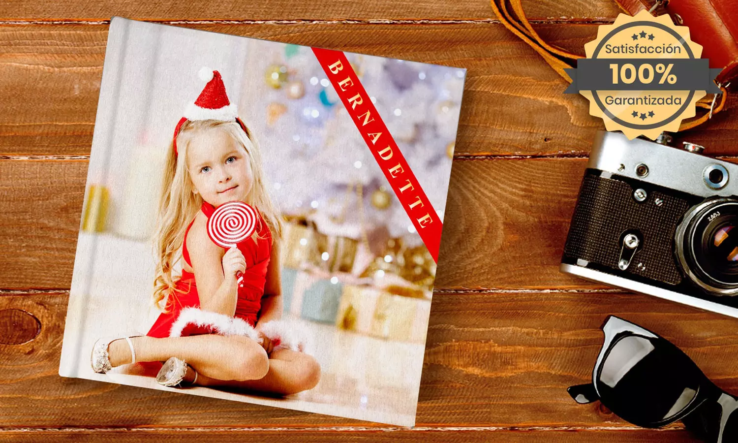 Hasta 3 fotolibros planos de 20x20 cm con hasta 40 páginas y portada de tela en Printerpix (ES) - Primary Image