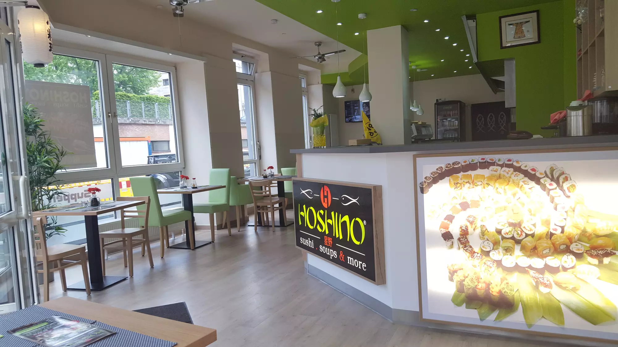 Sushi - All-you-can-eat inkl. grüner Tee für 1, 2 oder 4 Personen