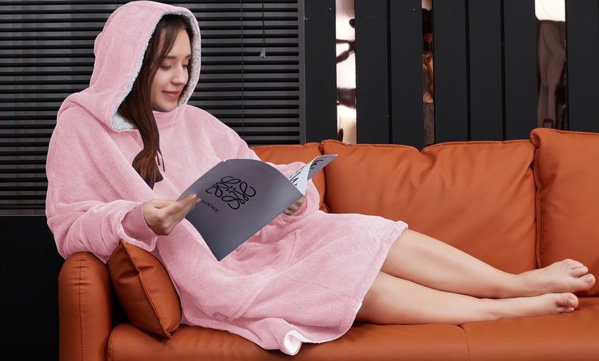 Image 4: Unisex Heated Oversized Teddy Fleece Hoodie